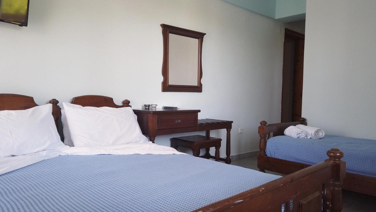 Fistiki Rooms Agia Marina  Exterior foto