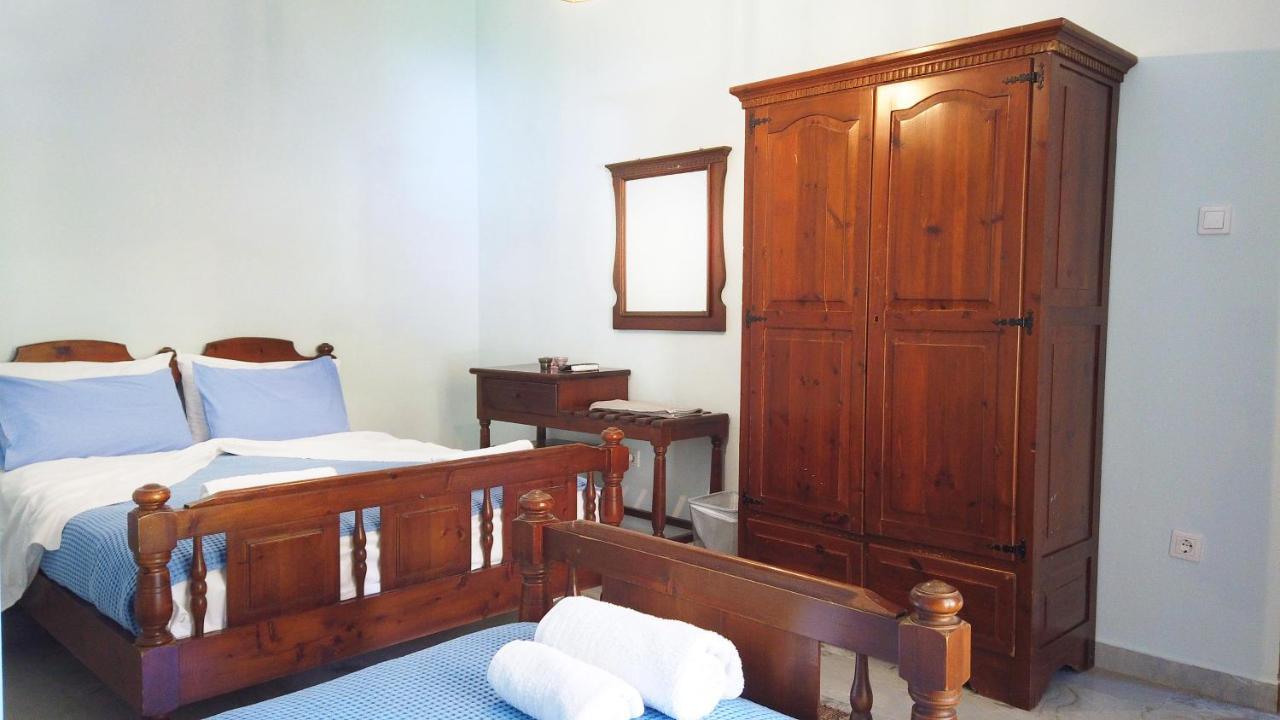 Fistiki Rooms Agia Marina  Exterior foto
